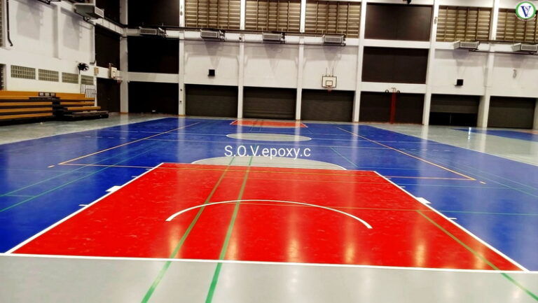 พื้นสนามกีฬาโรงเรียน
