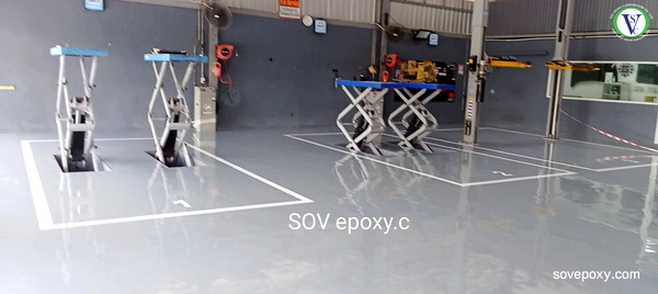 พื้น Epoxy อู่แต่งรถ