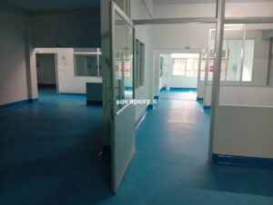 ทำพื้น PU MF โรงงานเครื่องสำอางค์